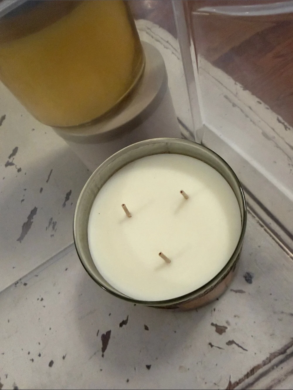 Bath & Body Works After Dark Candle - Gray with Gold Label